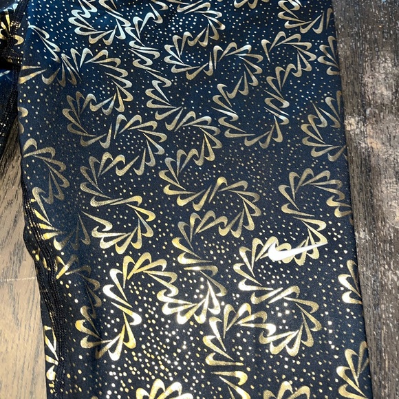 Nike  Gold and Black Leggings - Picture 2 of 4